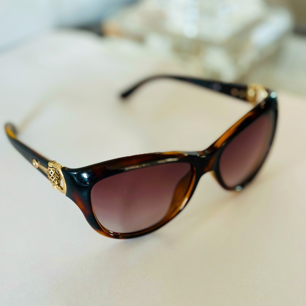 Gucci Authentic Vintage Rare Sunglasses With Original Case